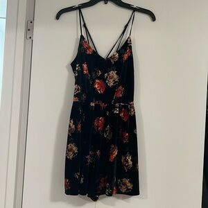 Floral velvet romper nwt